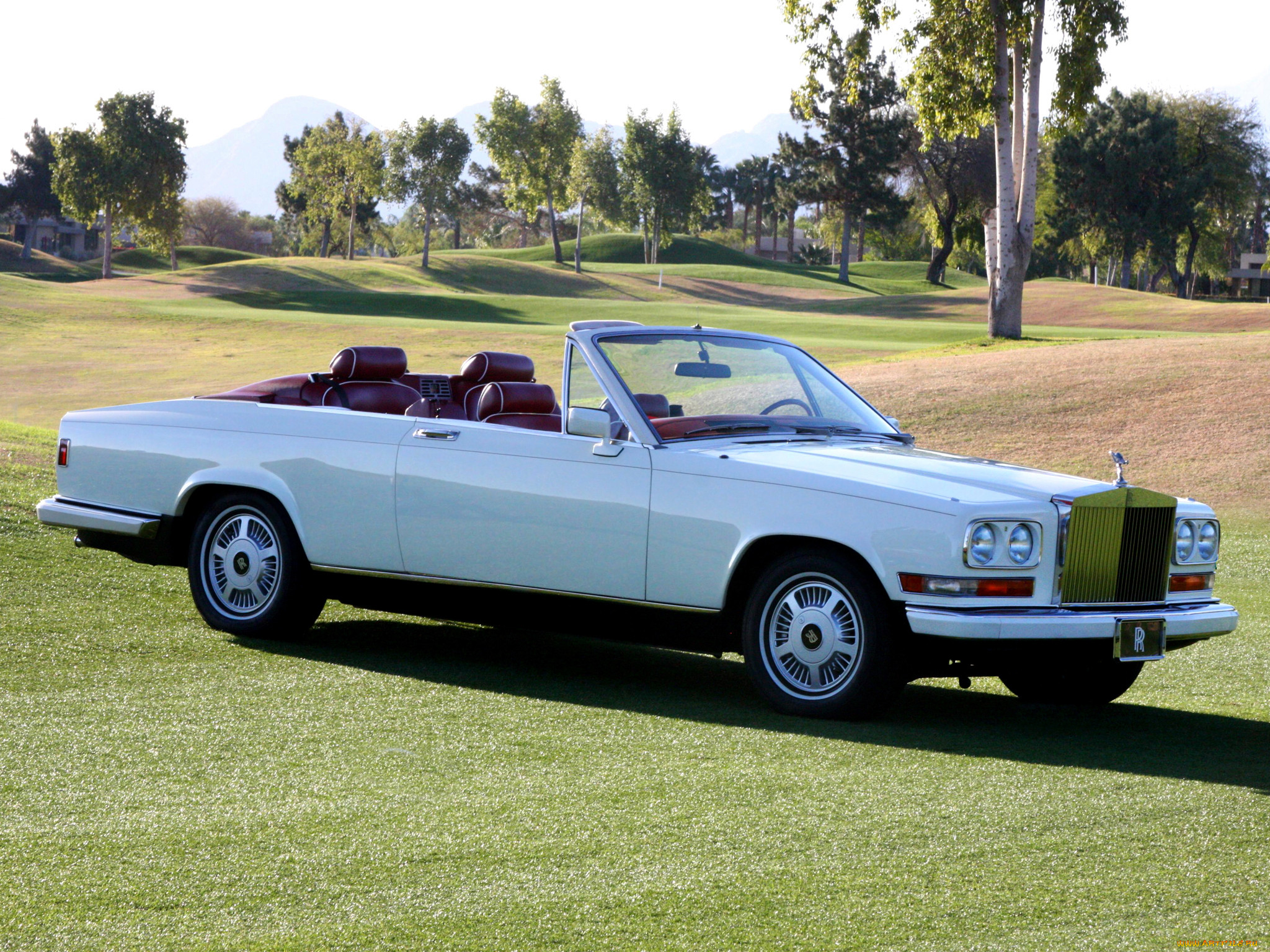 rolls-royce camargue retractable hardtop by niko michael coachworks 1987, , rolls-royce, michael, 1987, niko, coachworks, retractable, camargue, hardtop